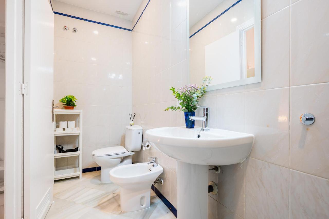Anfitrion Sevilla 5 Екстер'єр фото